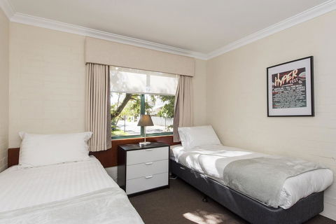 Subiaco Village 30 - Local Tourism 19