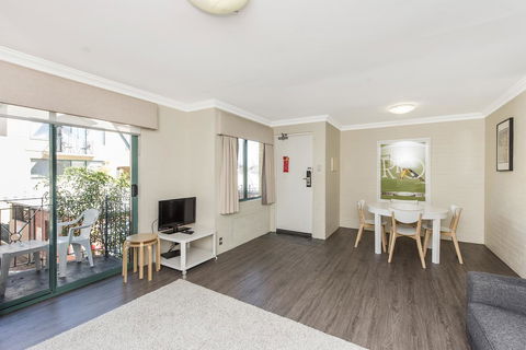 Subiaco Village 30 - Local Tourism 8
