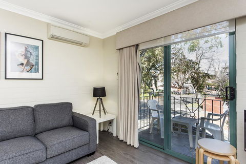 Subiaco Village 30 - Local Tourism 6