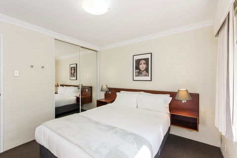 Subiaco Village 30 - Local Tourism 12