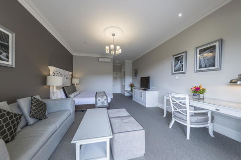 Grand Mercure Basildene Manor - Accommodation Australia 21