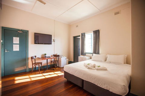 Captain Stirling Hotel - Accommodation Australia 36