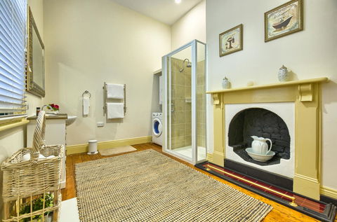 Spencer Suites Albany - Australia Shopping 1