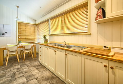 Spencer Suites Albany - Australia Shopping 3