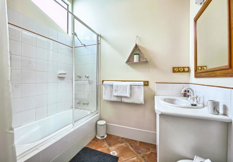 Spencer Suites Albany - Australia Shopping 12