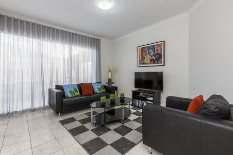 Cottesloe Beach House II - Accommodation Australia 7