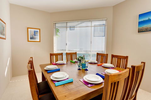 Cottesloe Contemporary Villa - Accommodation Australia 8