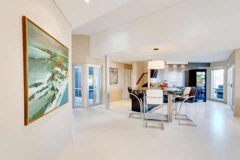 Cottesloe Contemporary Villa - Accommodation Australia 5