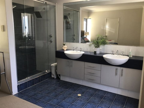 BeachHideaway@Scarborough - Local Tourism 6