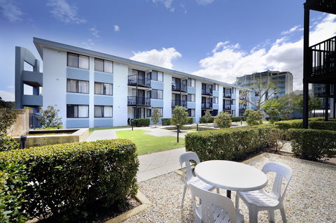 Lodestar Waterside Apartments - Accommodation Australia 15