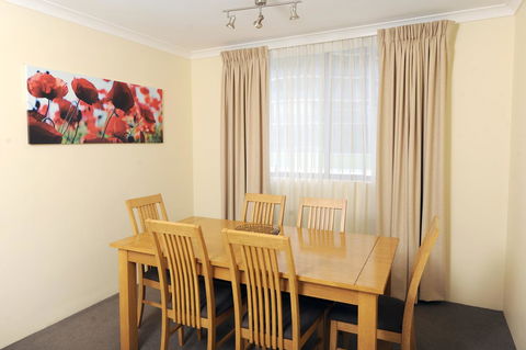 Lodestar Waterside Apartments - Accommodation Australia 19