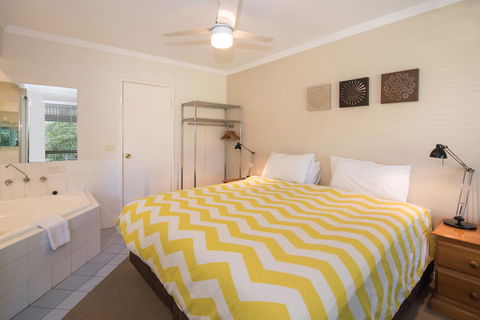 Bayshore Beachside Resort - Accommodation Australia 28