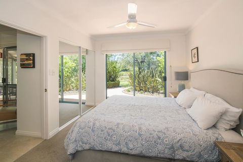 Bayshore Beachside Resort - Accommodation Australia 8