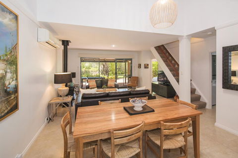 Bayshore Beachside Resort - Accommodation Australia 11