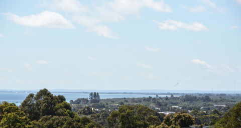 The Villa Dunsborough - Accommodation Australia 1