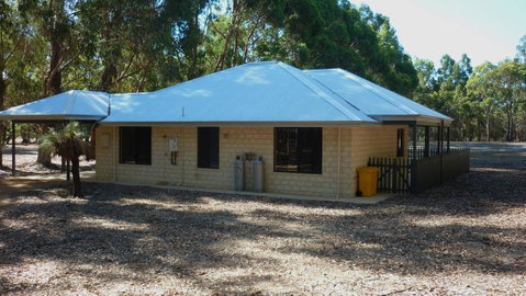 Margaret River Hideaway & Farmstay - Accommodation Australia 7