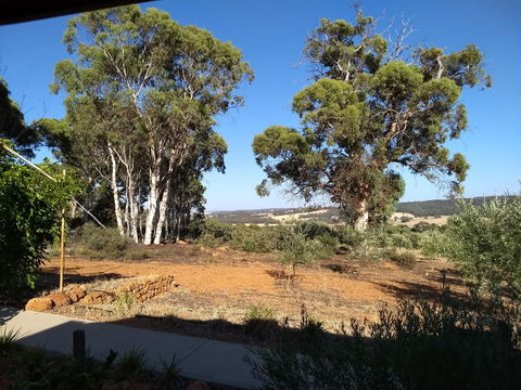 Hotham Ridge Estate - Australia Shopping 19