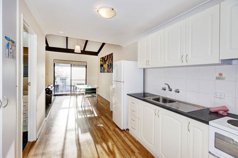 Seashore Memories - Sleeps 3 - Accommodation Australia 10