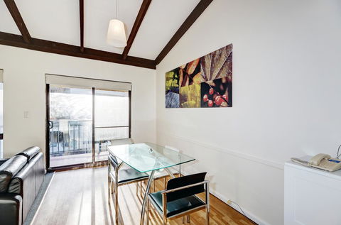 Seashore Memories - Sleeps 3 - Accommodation Australia 9