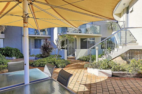 Beachfront @ Scarbs - Accommodation Australia 0