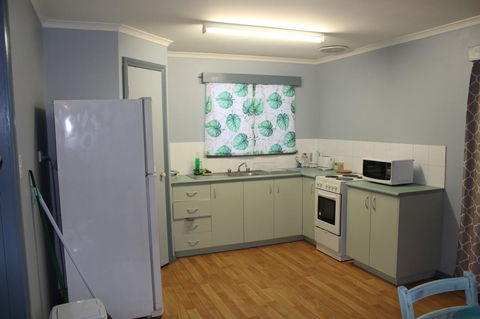 Jbay Beach Shack - Accommodation Australia 8