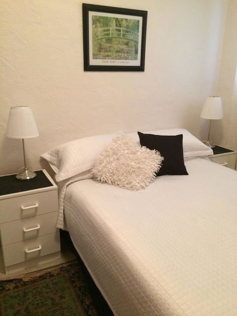 Kenata-Fairway Apartment Hotel - Local Tourism 26