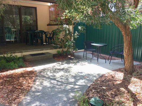 Kenata-Fairway Apartment Hotel - Local Tourism 19