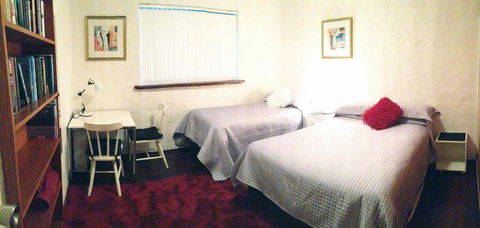 Kenata-Fairway Apartment Hotel - Local Tourism 20