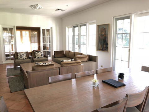 Caves Road Guest Houses - Accommodation Australia 16