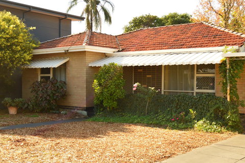 Midgard Cottage - Great Location & Close To Airport - Australia Shopping 16
