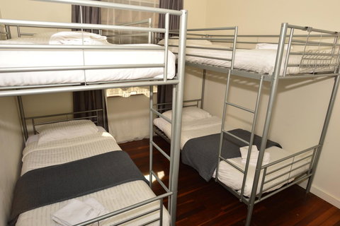 Midgard Cottage - Great Location & Close To Airport - Australia Shopping 17