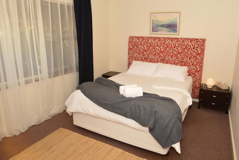 Midgard Cottage - Great Location & Close To Airport - Australia Shopping 5