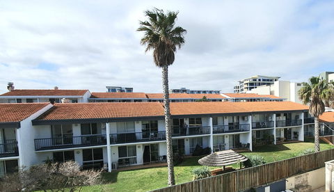 West Beach Lagoon 114 â€“ Ocean Views - Accommodation Australia 13