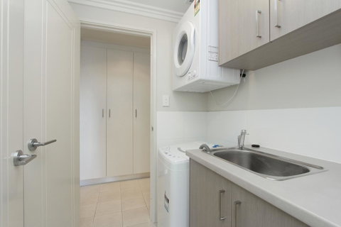Zappeion Apartments - Accommodation Australia 29