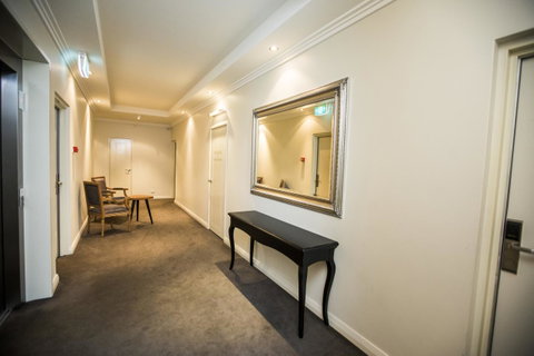 Zappeion Apartments - Accommodation Australia 4