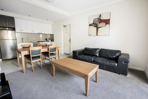 Zappeion Apartments - Accommodation Australia 11