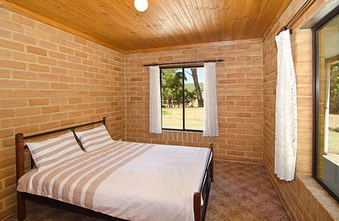 Turner Brook Chalet - Accommodation Australia 9