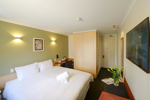 Sullivans Hotel - Bed n Breakfasts 14