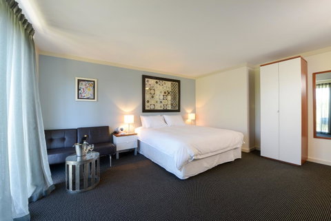 Sullivans Hotel - Bed n Breakfasts 19