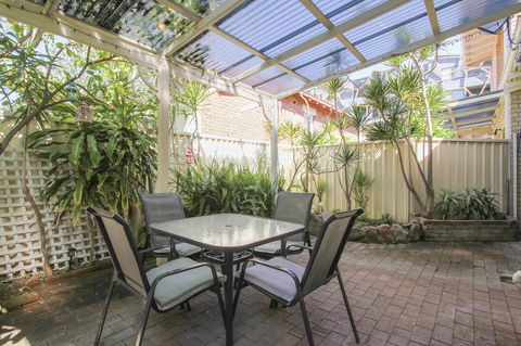 Leederville Townhouse - Accommodation Australia 11