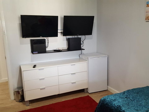 Palm Beach Bed & Breakfast - Australia Shopping 1