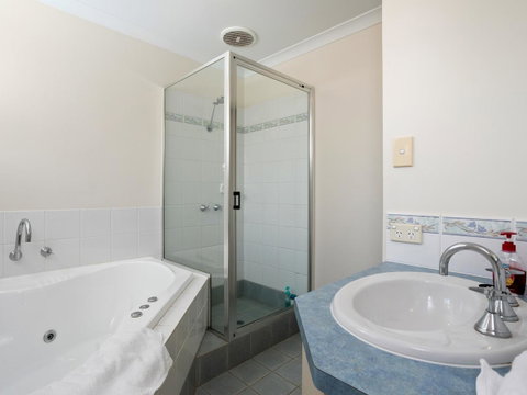Cooper Street - Accommodation Australia 14