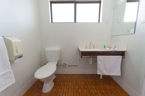 Hotel Clipper - Australia Shopping 19