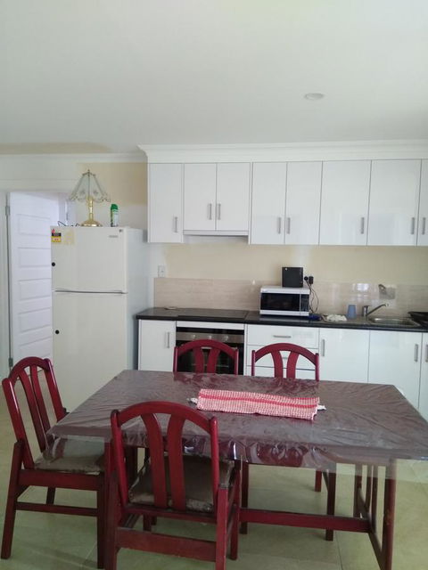 DIANELLA Budget Rooms Happy Place To Stay - Accommodation Australia 8