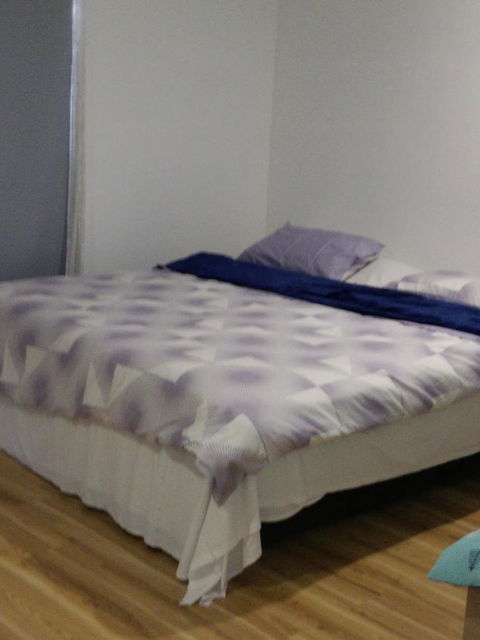 DIANELLA Budget Rooms Happy Place To Stay - Accommodation Australia 26