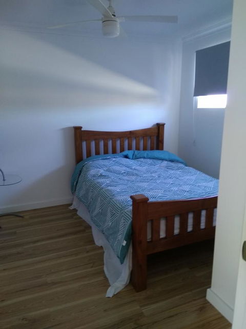 DIANELLA Budget Rooms Happy Place To Stay - Accommodation Australia 36