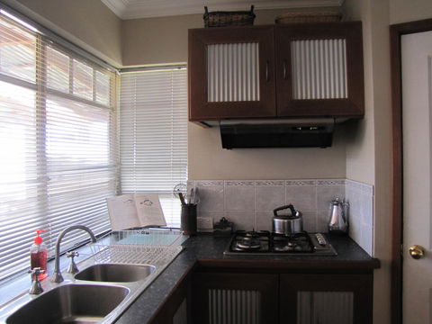 Ocean View Retreat - Accommodation Australia 8