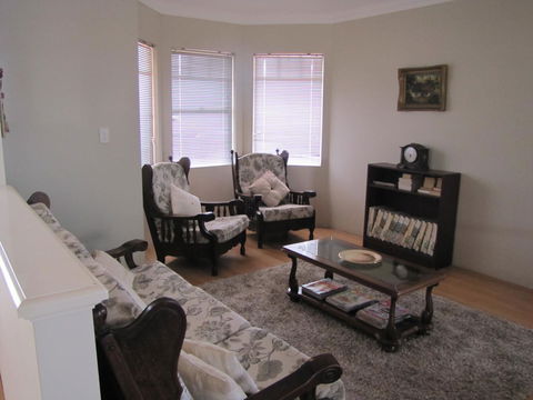 Ocean View Retreat - Accommodation Australia 4