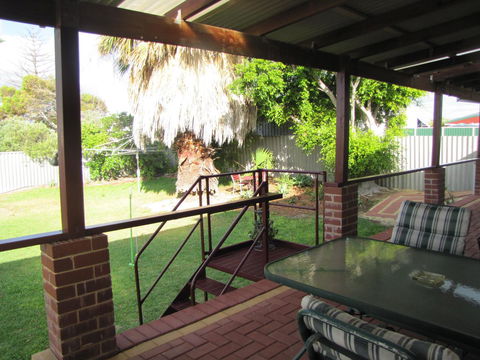Ocean View Retreat - Accommodation Australia 25