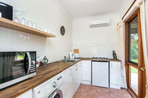 Coranda Lodge - Accommodation Australia 23
